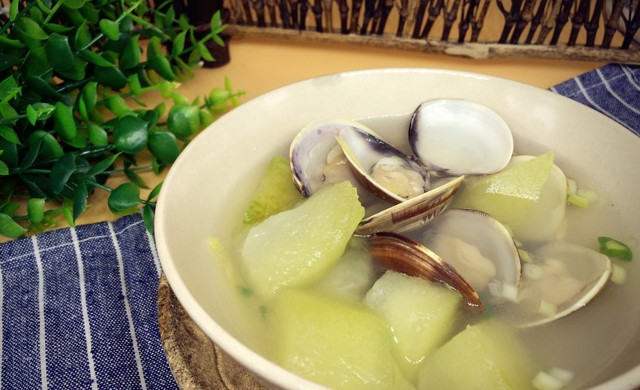 养生减肥的蛤蜊冬瓜汤