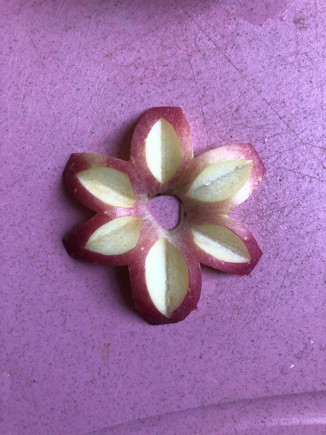 苹果玫瑰的做法_【图解】苹果玫瑰怎么做如何做好吃_苹果玫瑰家常做法大全_細_记_豆果美食