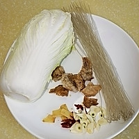 [白菜肉渣炖粉条]—冬天里最温暖、最贴膘的一道菜的做法图解1