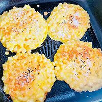 「玉米烙」的做法图解5