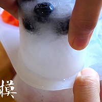 【含酒夏日棒冰草莓酒VS气泡酸奶杯】的做法图解10