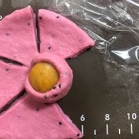 含苞待放——火龙果玫瑰面包（还有小刺猬）的做法图解9
