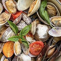 地中海风味香蒜综合蛤蜊锅的做法图解4