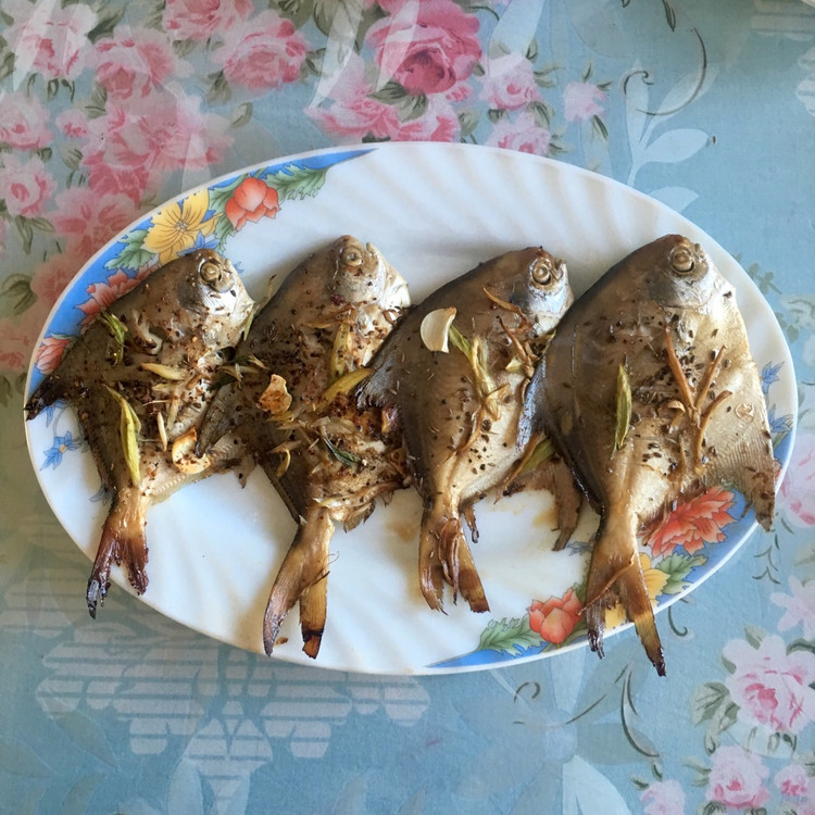 烤鱼的做法