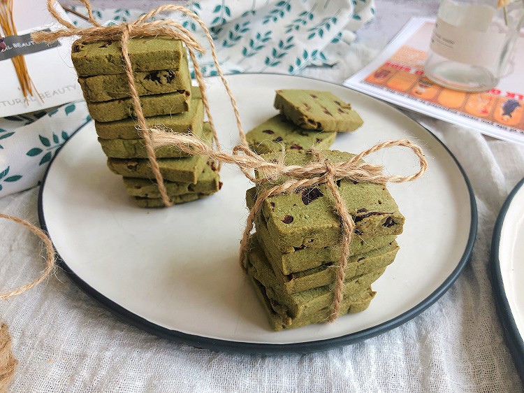 蔓越莓抹茶饼干的做法