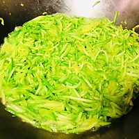西葫芦鸡蛋汤的做法图解3