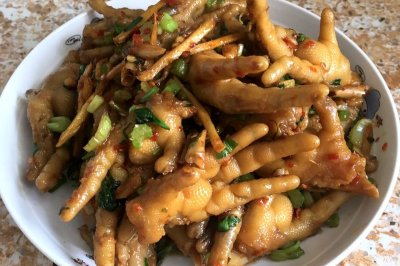 红烧鸡爪