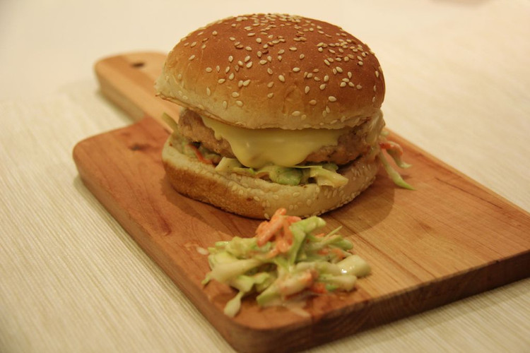 [汉堡实验室]鸡肉沙拉堡—Goodness Graciou的做法