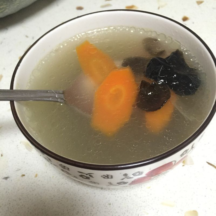 大骨汤的做法