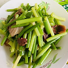 蒜台炒肉