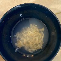 汤/拌虾粒牛肉小馄饨的做法图解2