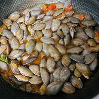 蒜蓉番茄花甲粉丝的做法图解9