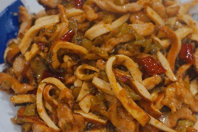 酸菜豆干炒肉