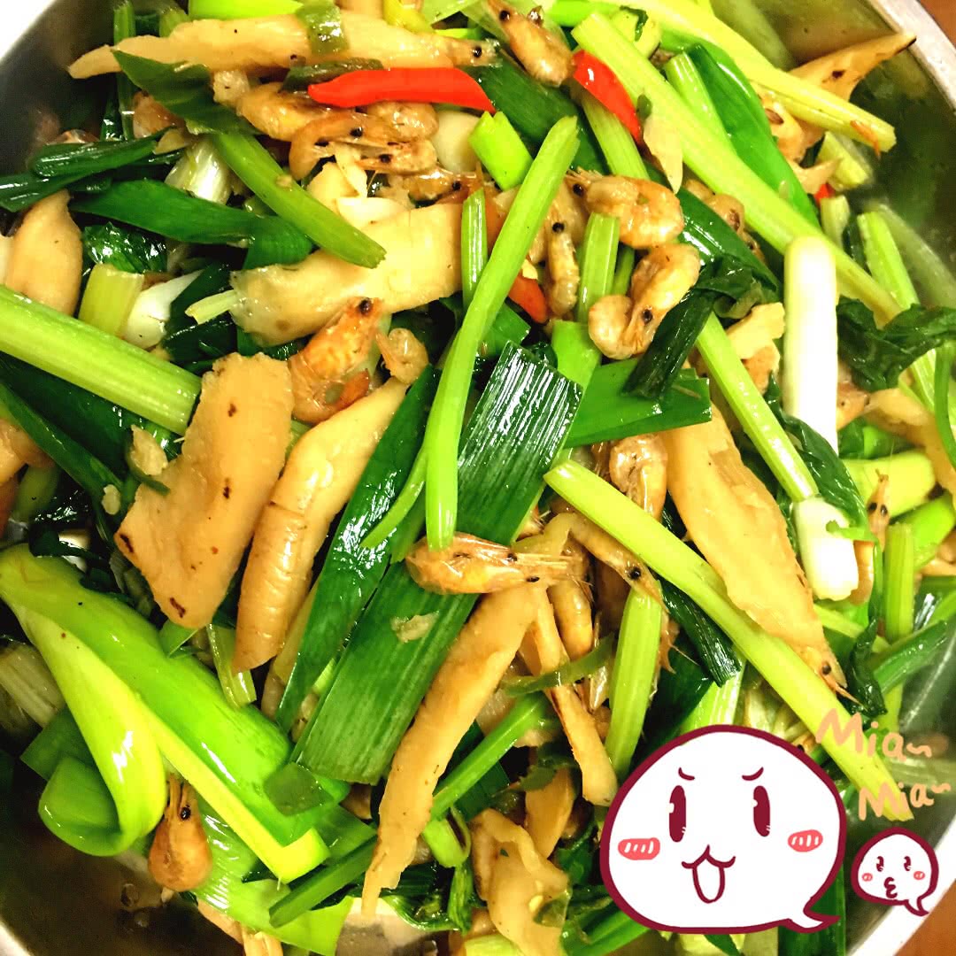 Fried shrimps with dried radish