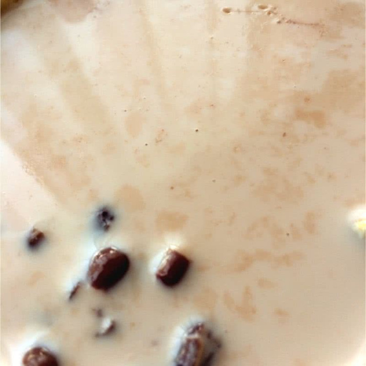 牛奶煮红豆的做法