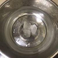 冰糖炖雪梨，的做法图解5