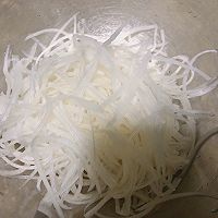 减肥食谱之萝卜丝全黑麦饼的做法图解1