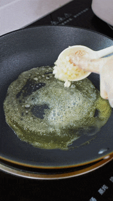 【宝宝辅食】蜂蜜黄油脆皮鸡的做法图解7