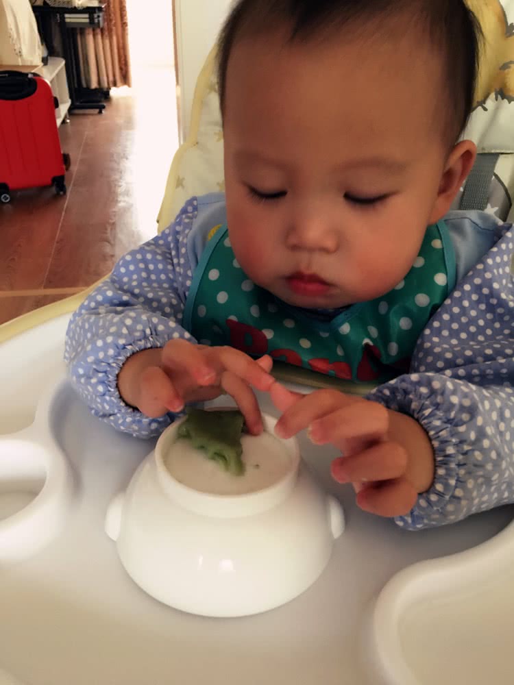 宝宝爱吃的菠菜水饺#船歌鱼水饺#的做法图解3