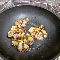 腊肠炒荷兰豆的做法图解4
