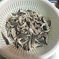 素炒平菇的做法图解3