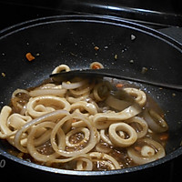 #快速GET丰盛春节家宴#味噌鱼露鱿鱼圈的做法图解12