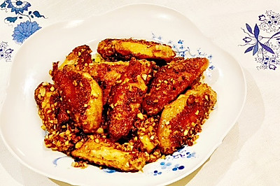 黄油蒜香脆皮鸡翅