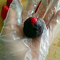 椰香草莓大福的做法图解9