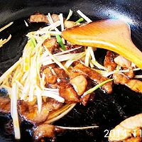 魔芋豆腐炒肉的做法图解4