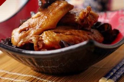 香喷喷的黄焖鸡翅烹饪技巧