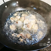 #美食视频挑战赛# 鲜香浓郁的香菇炖鸡汤的做法图解2