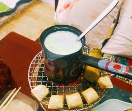 云南饮品～热气腾腾的米酒奶茶的做法