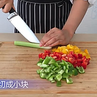 【五彩鱿鱼卷】——一道口味清爽靓丽的菜的做法图解4