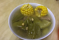 苦瓜玉米排骨汤的做法