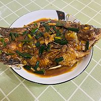 家常红烧鱼的做法图解5