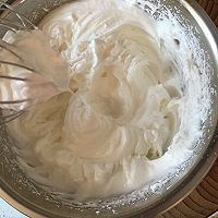 肉松戚风蛋糕卷的做法图解7