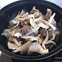 鲜菇炒白菜的做法图解1