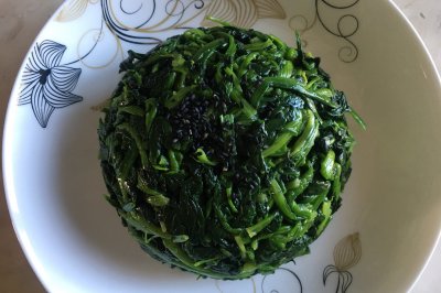 凉拌菠菜