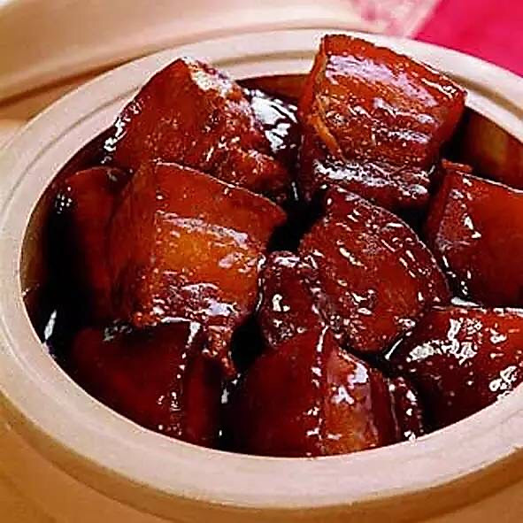 不放一滴酱油的红烧肉的做法