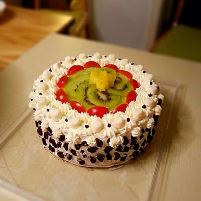 生日裱花水果蛋糕