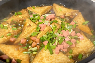 无敌下饭鲜汁豆腐煲