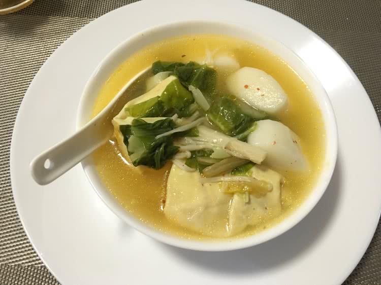 泡菜年糕汤