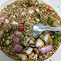 捞汁鹌鹑蛋的做法图解3