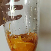 橙香十足的橙子茉莉绿茶的做法图解1