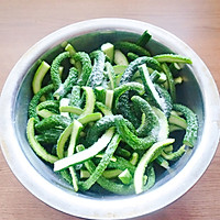 腌黄瓜(酱黄瓜)的做法图解3