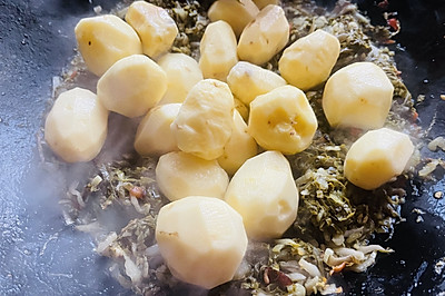 酸菜炖土豆