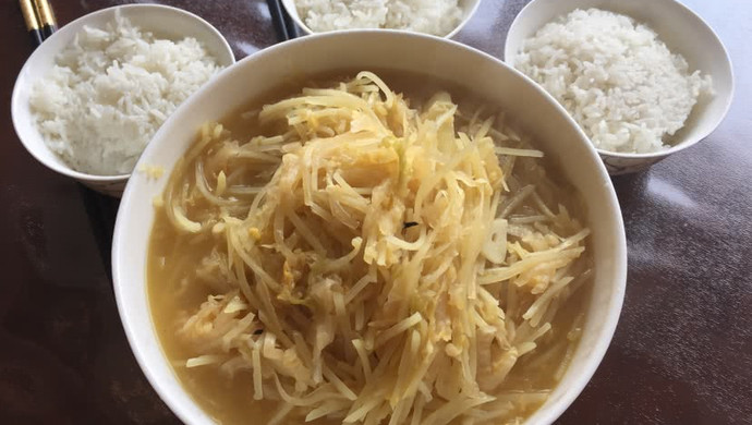 东北酸菜土豆丝