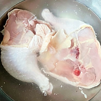 #皇后红玫瑰花式做法#奥尔良苹果烤鸡腿的做法图解1