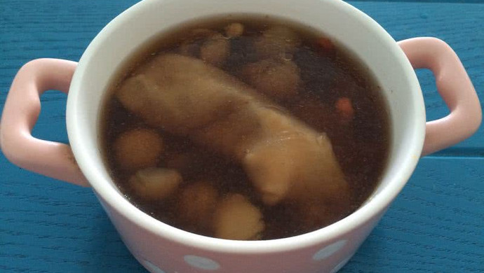 花胶当归黄芪老鸽汤