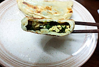 #美食视频挑战赛#香喷喷的鸡蛋韭菜盒子的做法